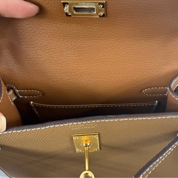 Brown Leather Handbag with Pink Accents - Picture 15 of 17